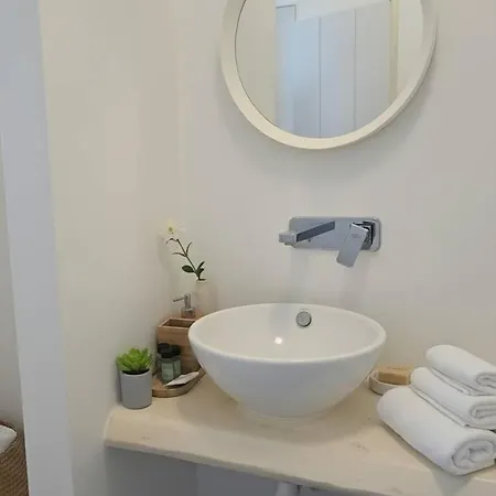 Nerida - Sea View Retreat With Private Pool Mykonos Town